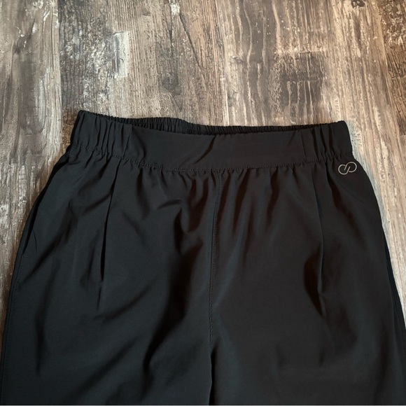 Calia by Carrie Underwood Black Jogger Pants - Picture 3 of 6